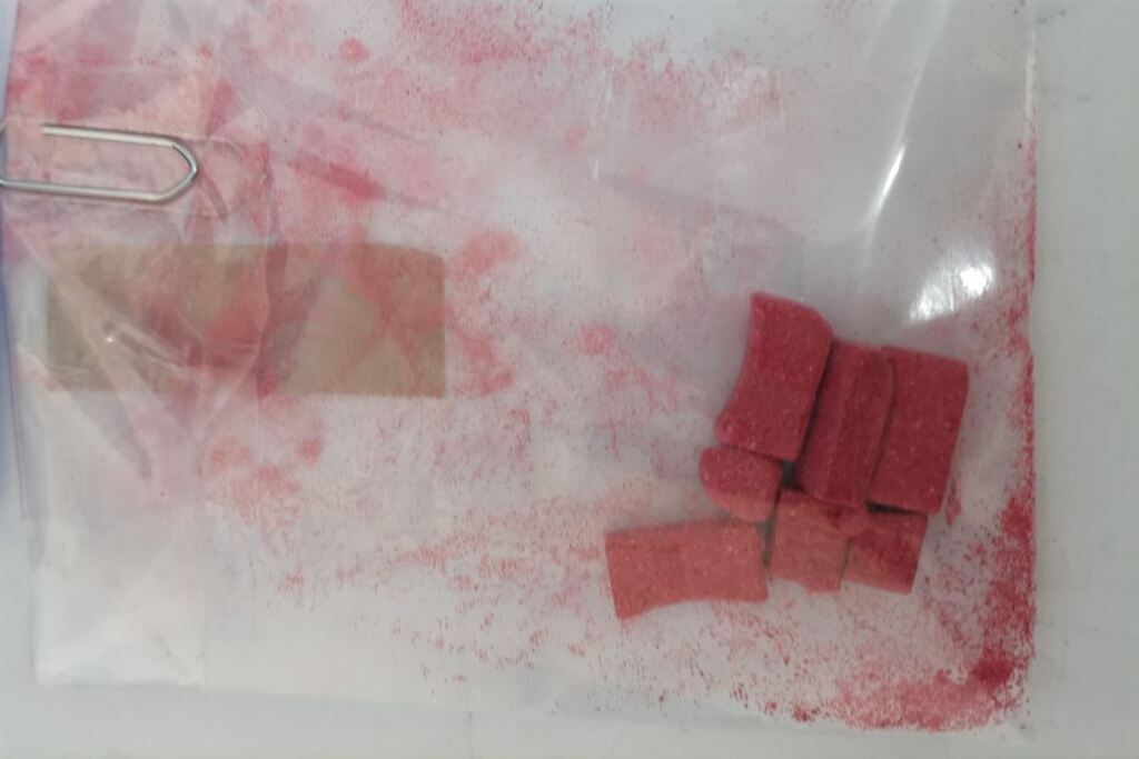 Motorista é flagrado com comprimidos de ecstasy em São Pedro do Sul