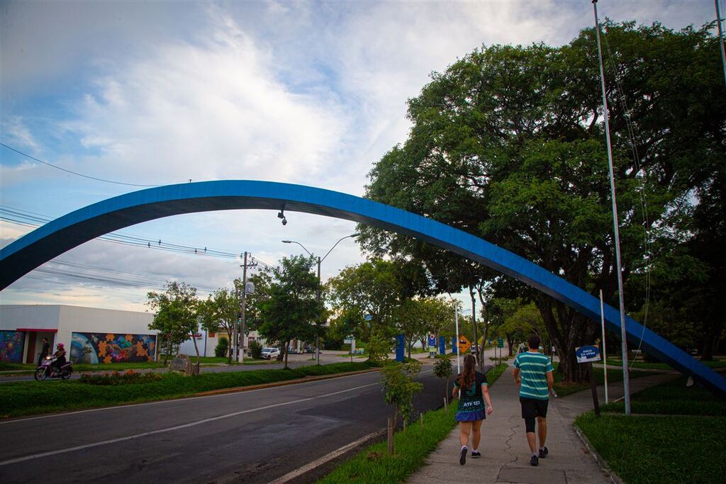 título imagem Empresas podem se candidatar para ofertar ações no dia do Vestibular Extraordinário da UFSM a partir desta sexta