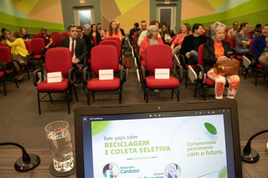 Coleta seletiva e gestão dos resíduos sólidos serão tema de seminário nesta sexta-feira