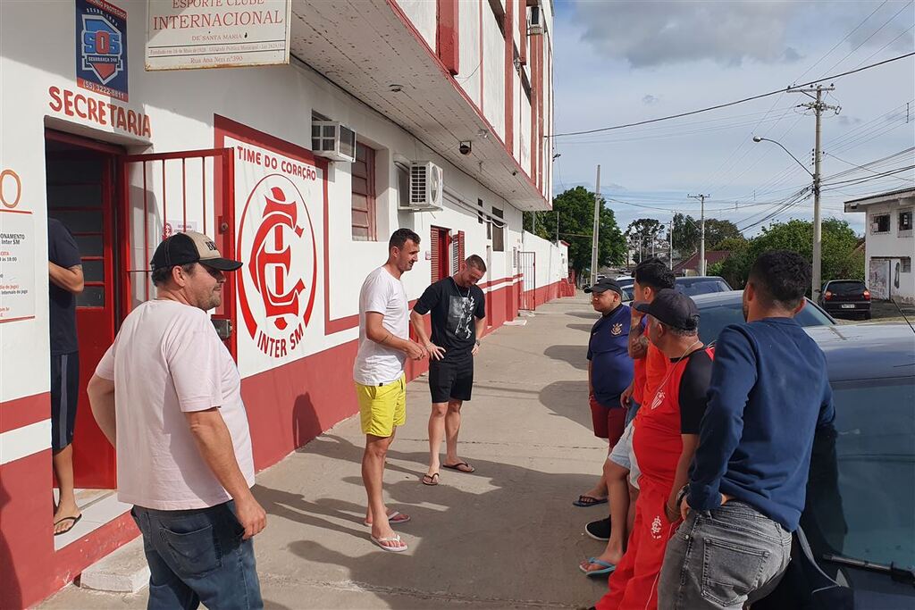 Dia de acertos financeiros e final de temporada no Presidente Vargas