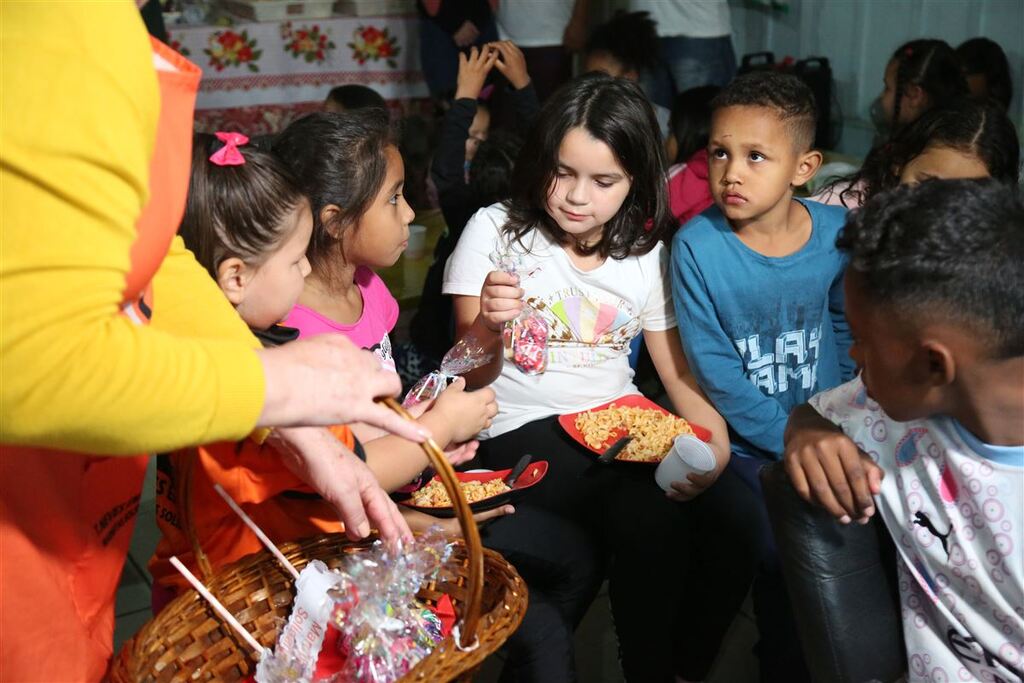 Projetos sociais têm programação especial para o Dia das Crianças