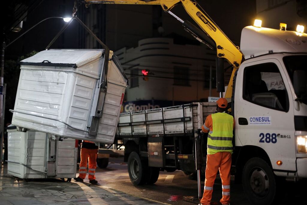 Novas empresas de coleta de lixo deverão operar só em 2023 em Santa Maria