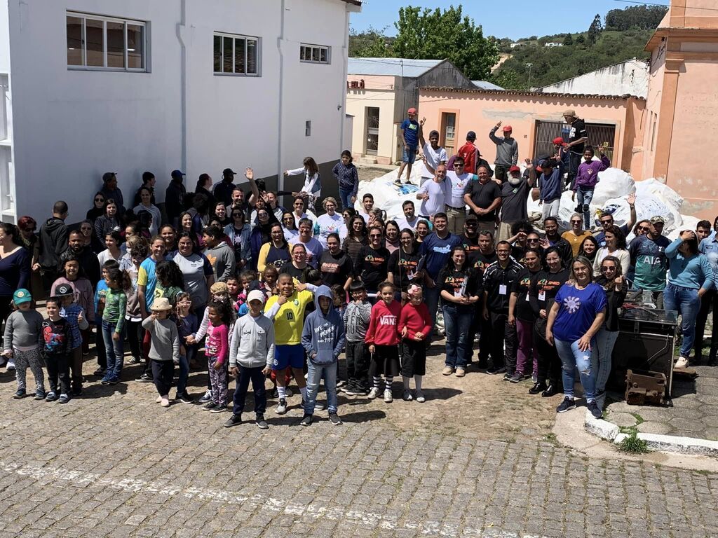 Gincana Dia C de Cooperar anima Lavras do Sul