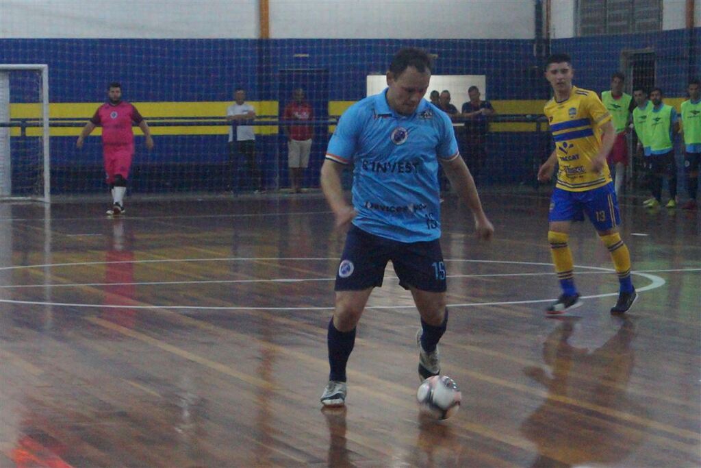 UFSM Futsal vence Lyon fora de casa e fica a um empate da classificação às semifinais da Série Ouro