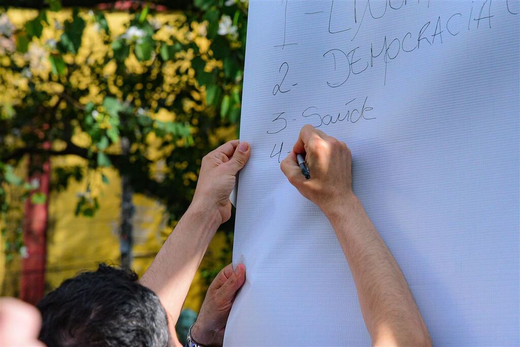 Semana da Constituição Cidadã promove dinâmica com a comunidade em Santa Maria