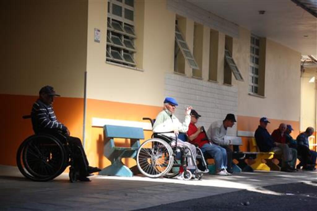 O que os candidatos ao governo do Estado e à presidência propõem para cuidar da terceira idade