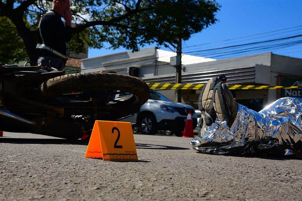 Acidente com morte faz parte de simulação da Semana Nacional do Trânsito