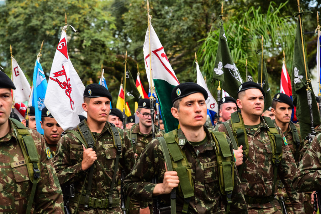 Confira como foi o desfile do Bicentenário da Independência em Santa Maria