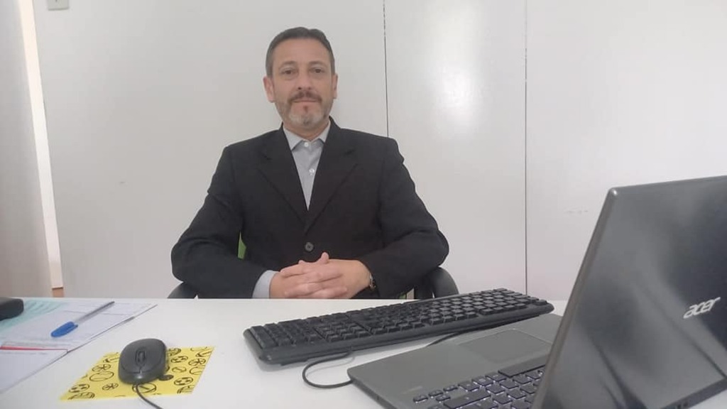 Setembro Amarelo: psiquiatra destaca a importância do acompanhamento médico e do apoio da família na prevenção ao suicídio 