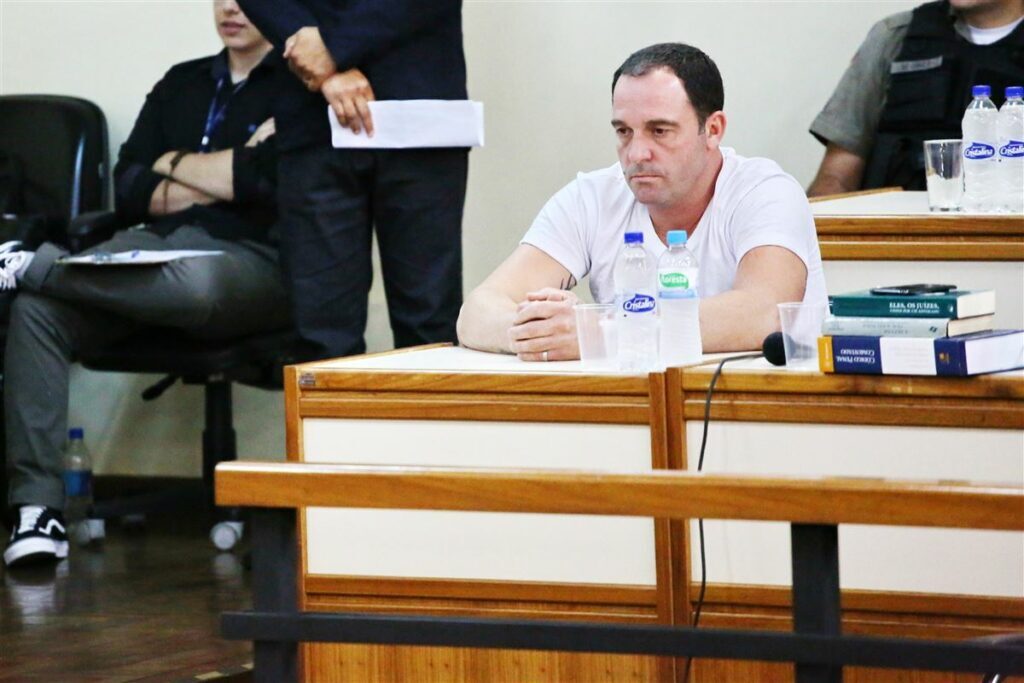 Homem condenado a 16 anos de prisão por matar a esposa em 2013 é preso e começa a cumprir a pena