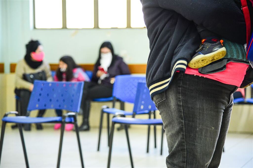 Rede pública de saúde registra diminuição no número de atendimentos pediátricos