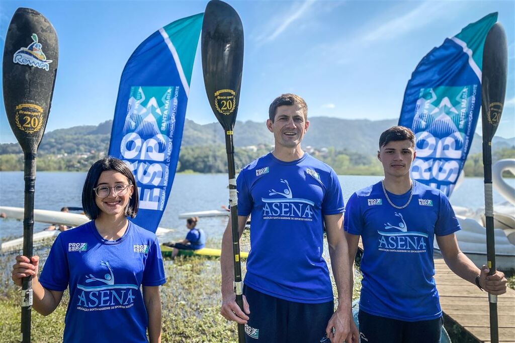 Atletas da Asena embarcam para o Campeonato Brasileiro de Canoagem