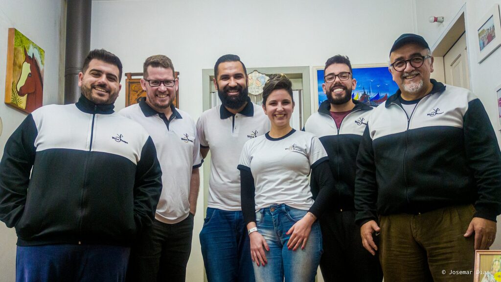 Sexteto musical VocaPampa busca apoio para viabilizar projeto audiovisual