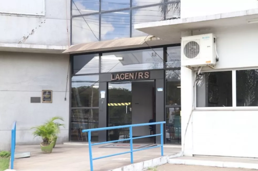 Laboratório do Estado é referência em testagem da varíola do macaco