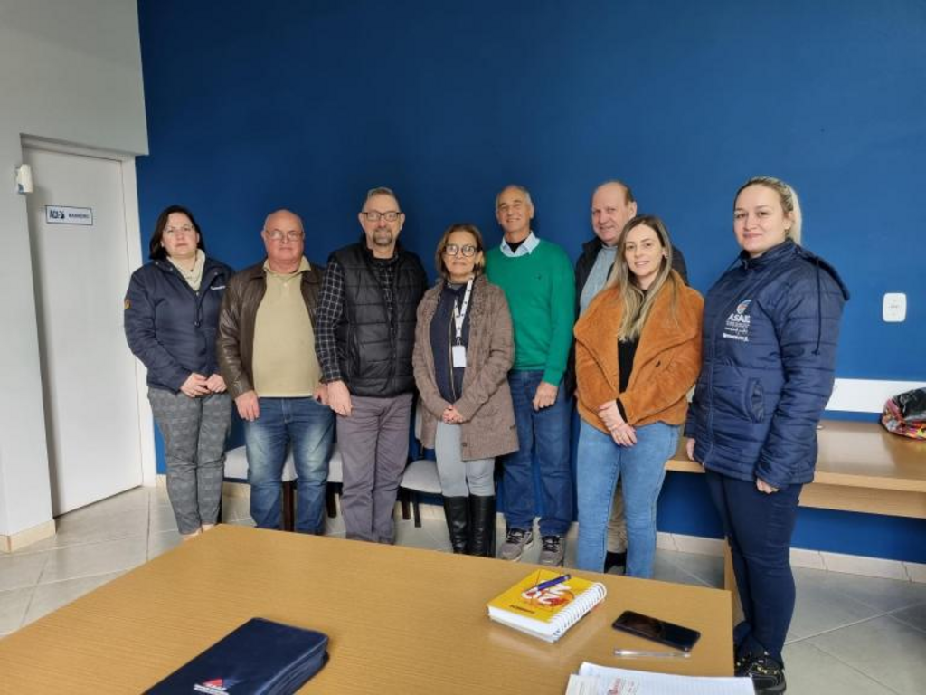 Cooperativa para produção de carvão vegetal, vinculada à UFSM, começa a ser implementada em São Pedro do Sul