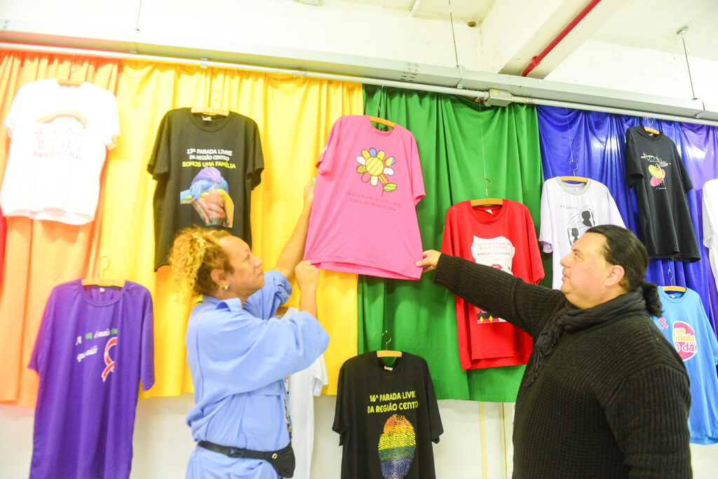 Mês da Igualdade: exposição no Masm celebra os 20 anos da Parada Livre da Região Centro