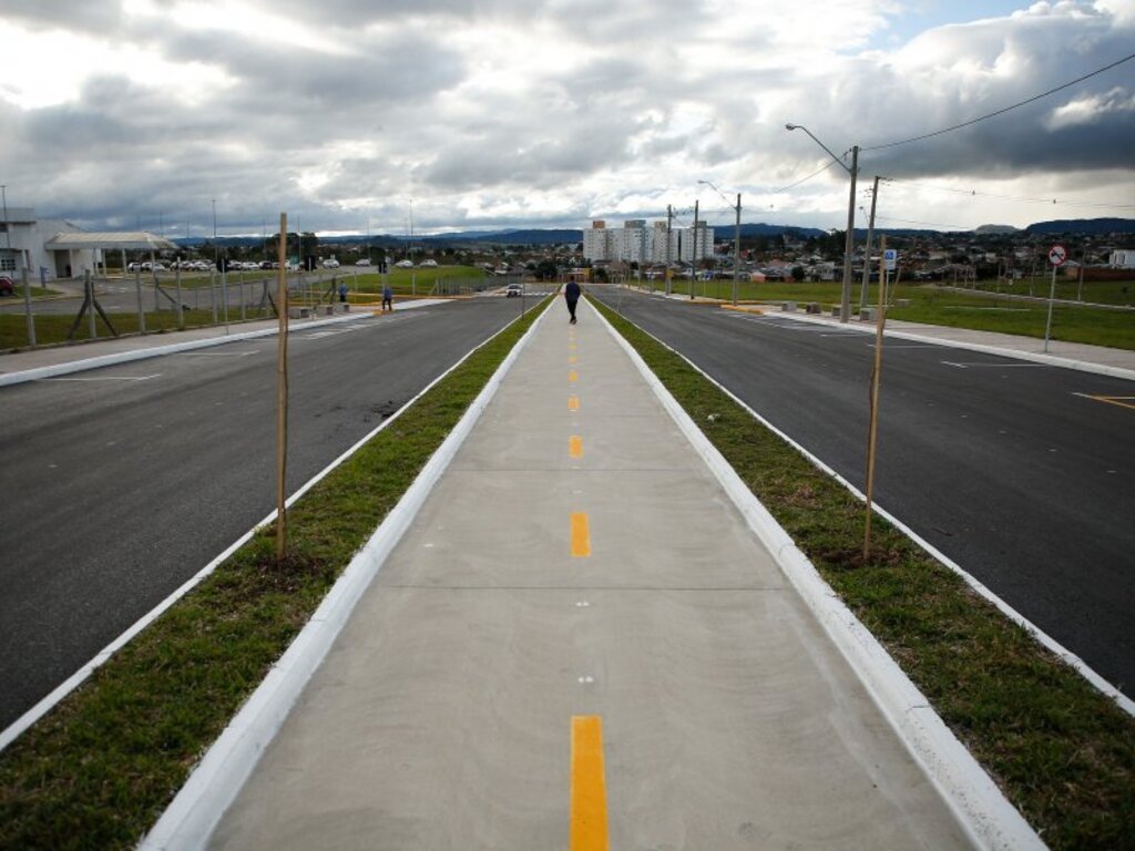 Obra da Avenida Brasil é entregue e anel viário do entorno do Hospital Regional está concluído 