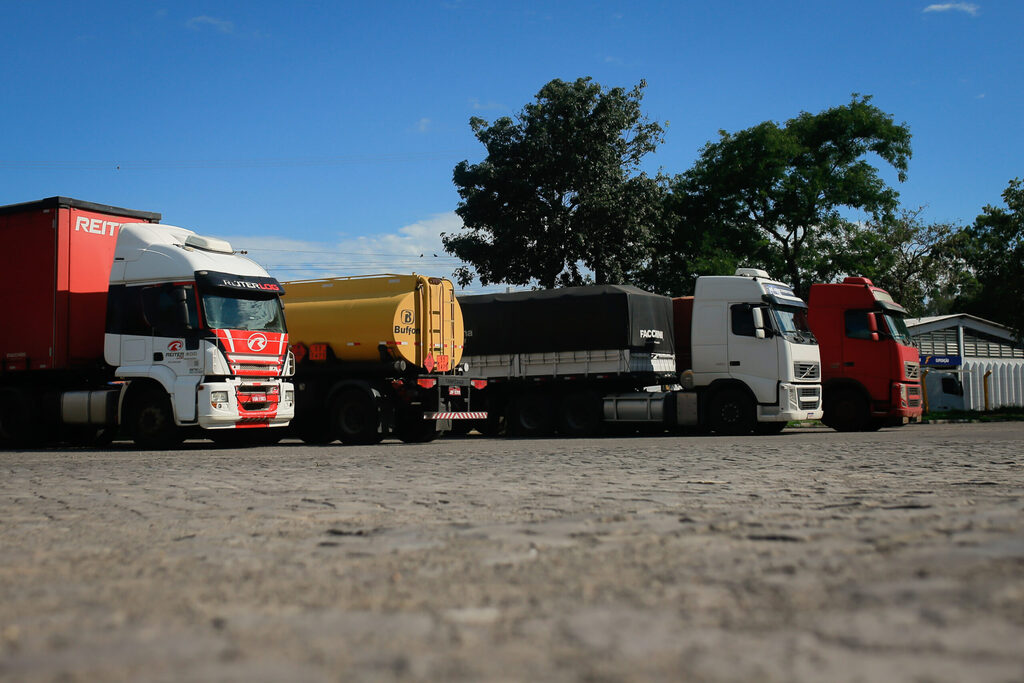 Benefício para caminhoneiros começa a ser pago em 9 de agosto