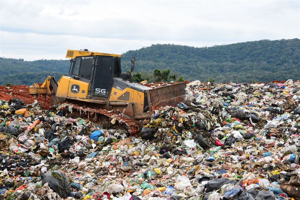 Nos últimos quatro anos, R$ 7,5 milhões foram gastos com a retirada de lixo descartado irregularmente em Santa Maria