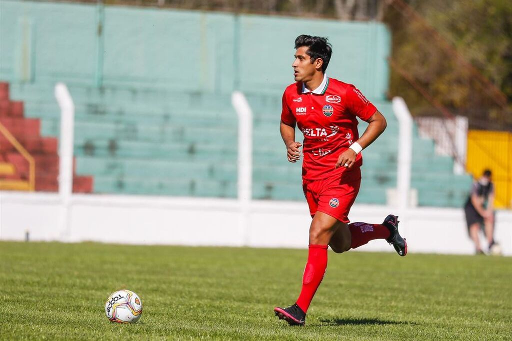 Inter-SM anuncia um zagueiro e um volante para a Copa FGF