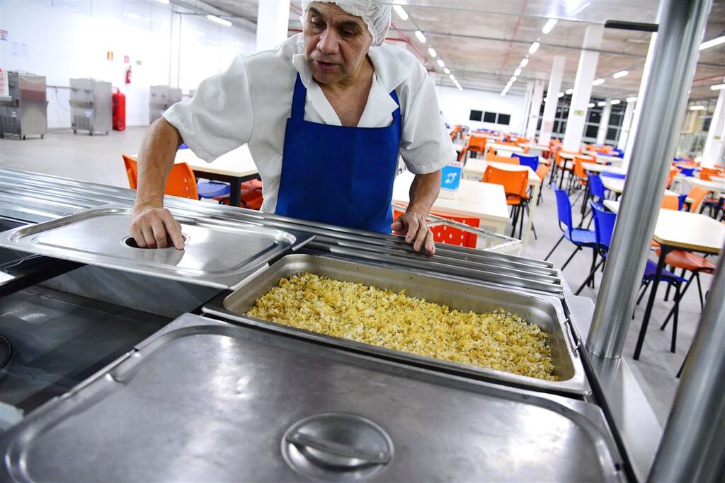 Restaurante Universitário da UFSM serve arroz produzido por agricultores da região