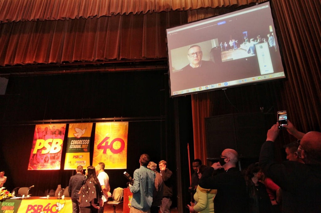 PSB oficializa o nome de Beto Albuquerque ao governo do Estado