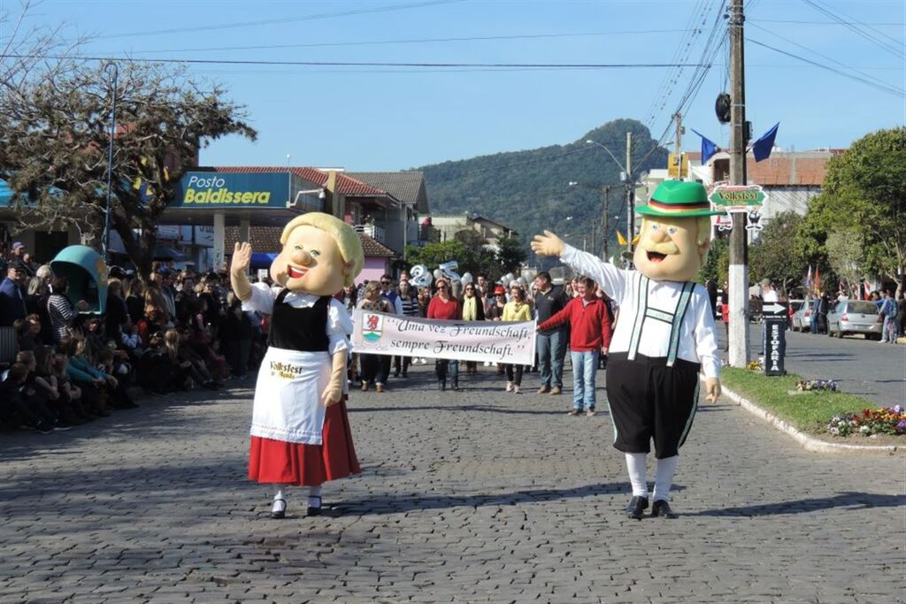 Festas e festivais movimentam este final de semana na Região Central
