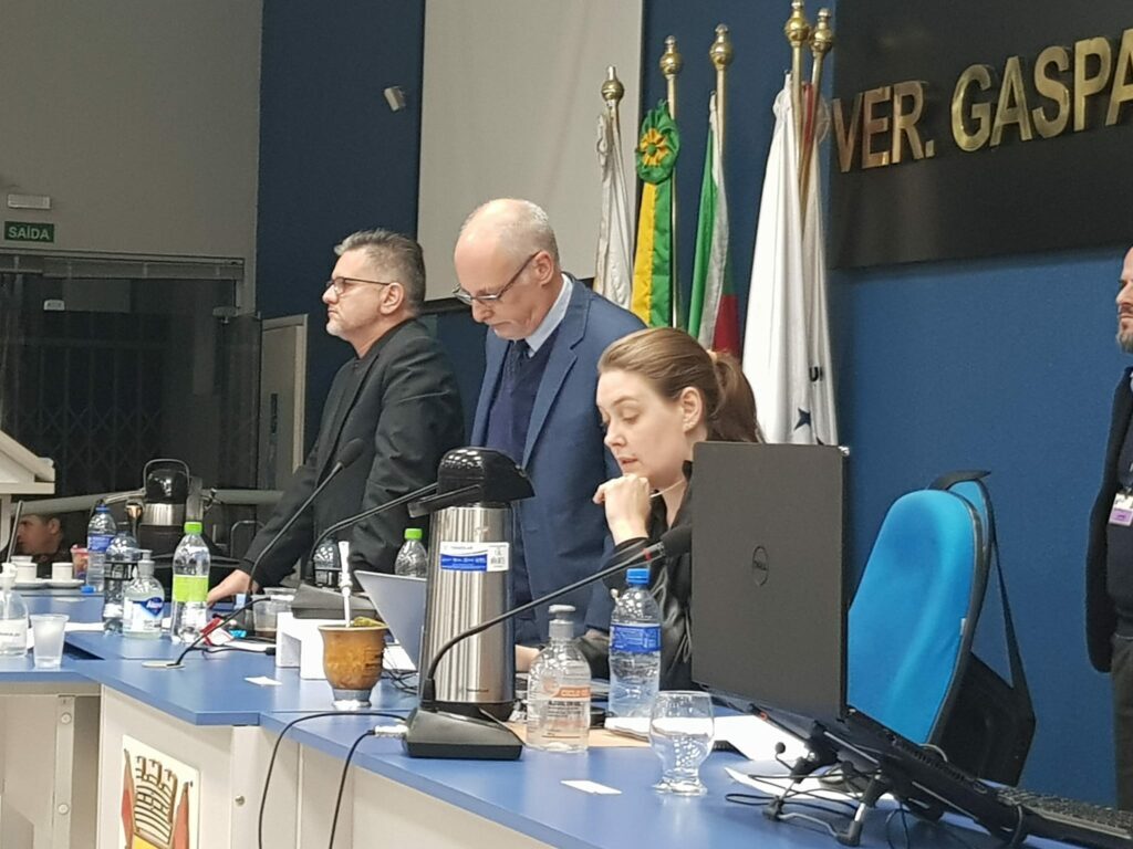 Tribunal do júri condena acusadas de queimar jovem vivo em São Sepé