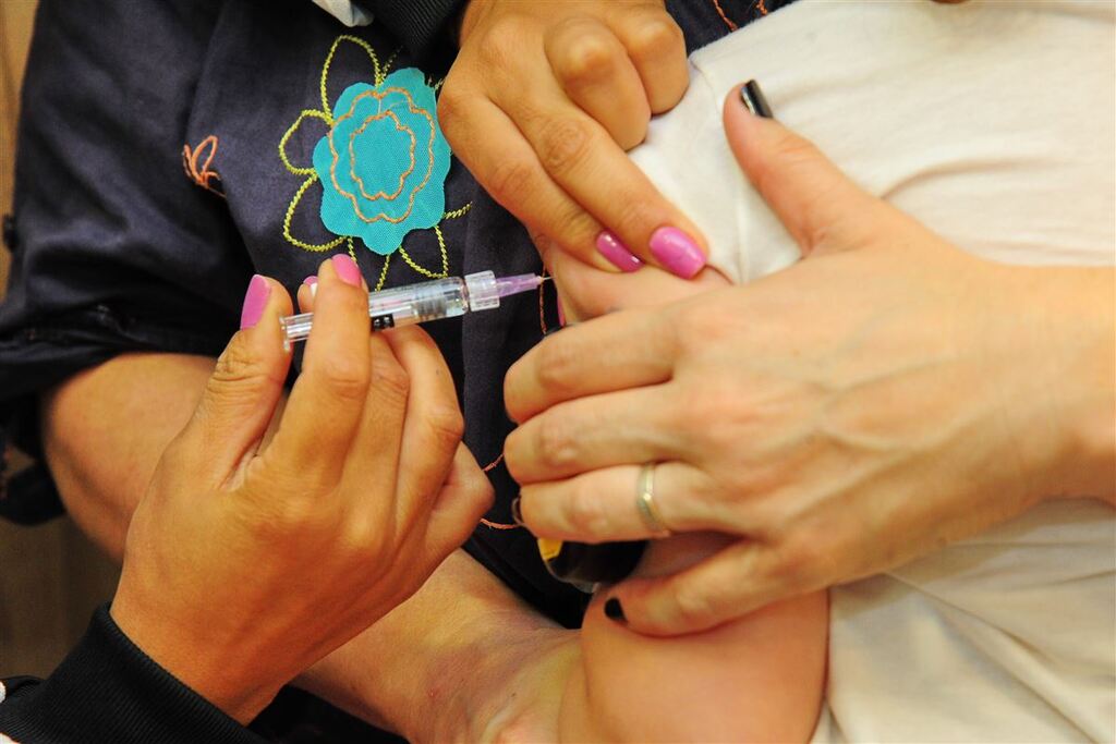 Anvisa libera CoronaVac para crianças de 3 a 5 anos