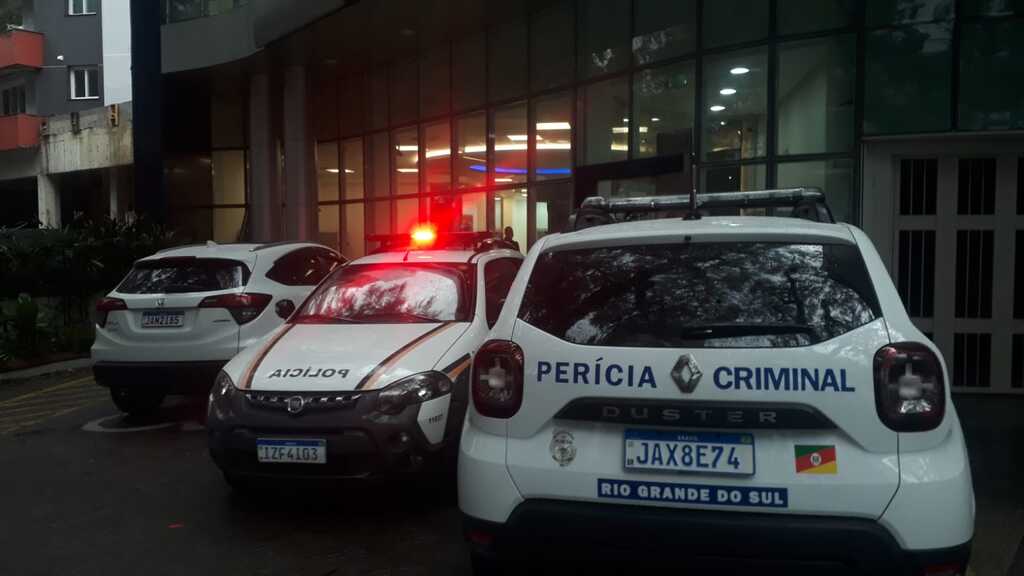 Funcionários contabilizam prejuízos após arrombamento de agência bancária