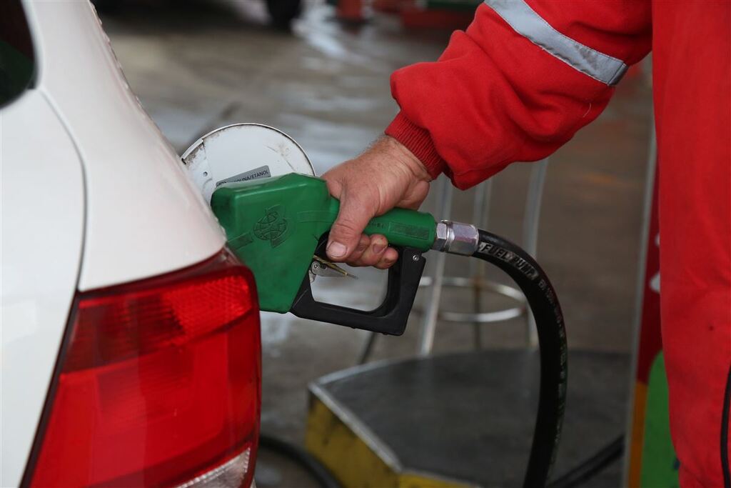 Variação de preços da gasolina comum chega a R$ 1,20 nos postos em Santa Maria