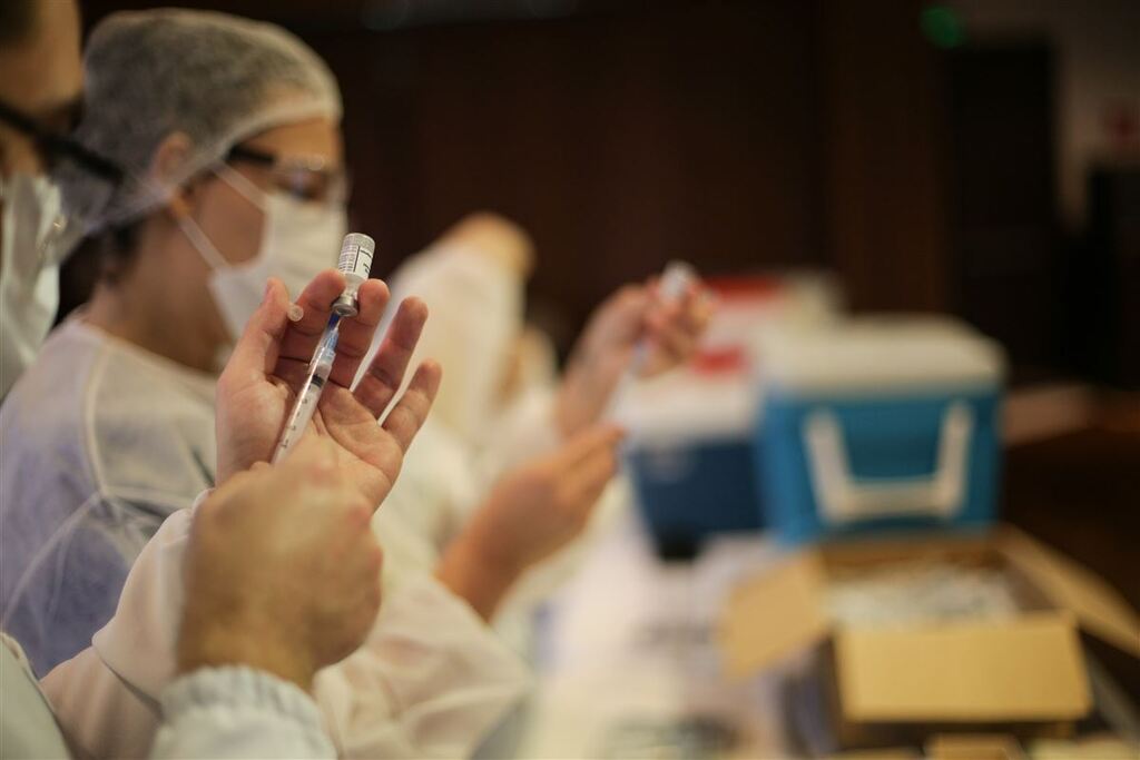 Confira a agenda de vacinação contra a Covid-19 para os próximos dias em Santa Maria