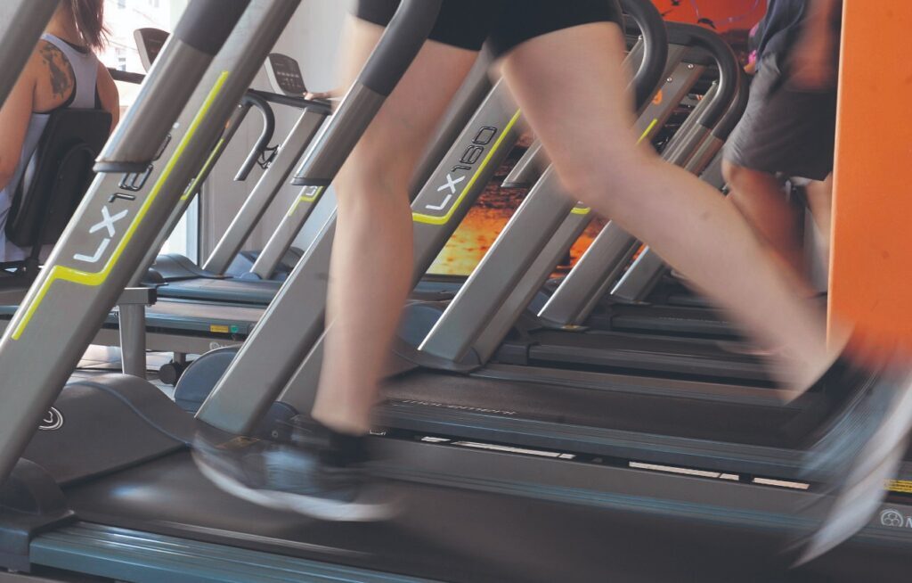 Deni Zolin: pesquisa revela que prática de exercícios segue baixa, após abrandamento da pandemia. Veja como responder