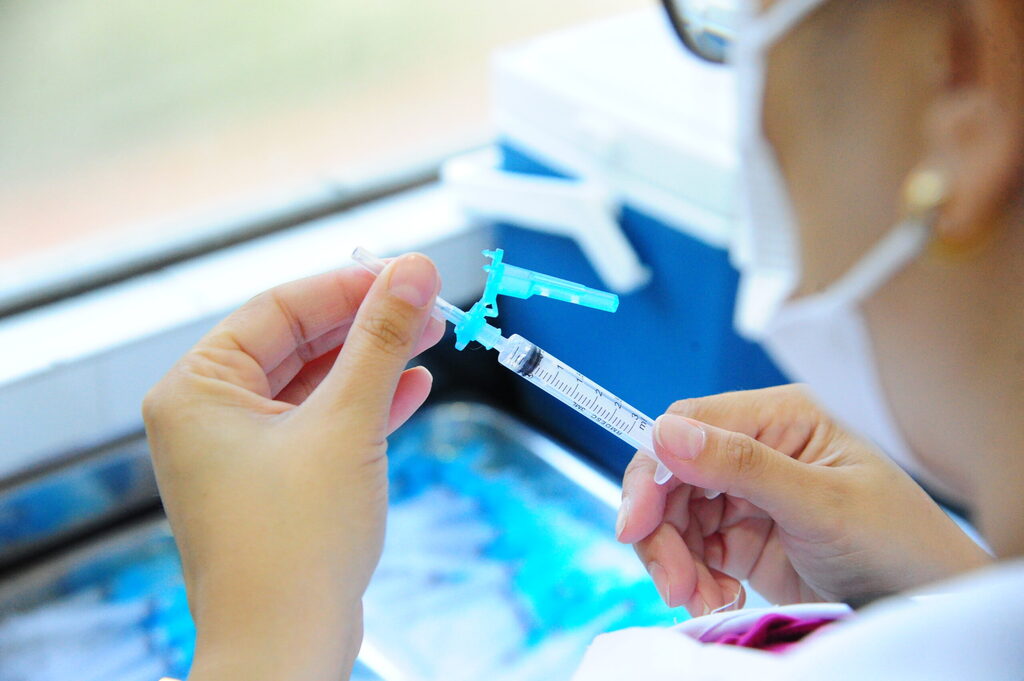 Confira a agenda de vacinação contra a Covid-19 desta semana