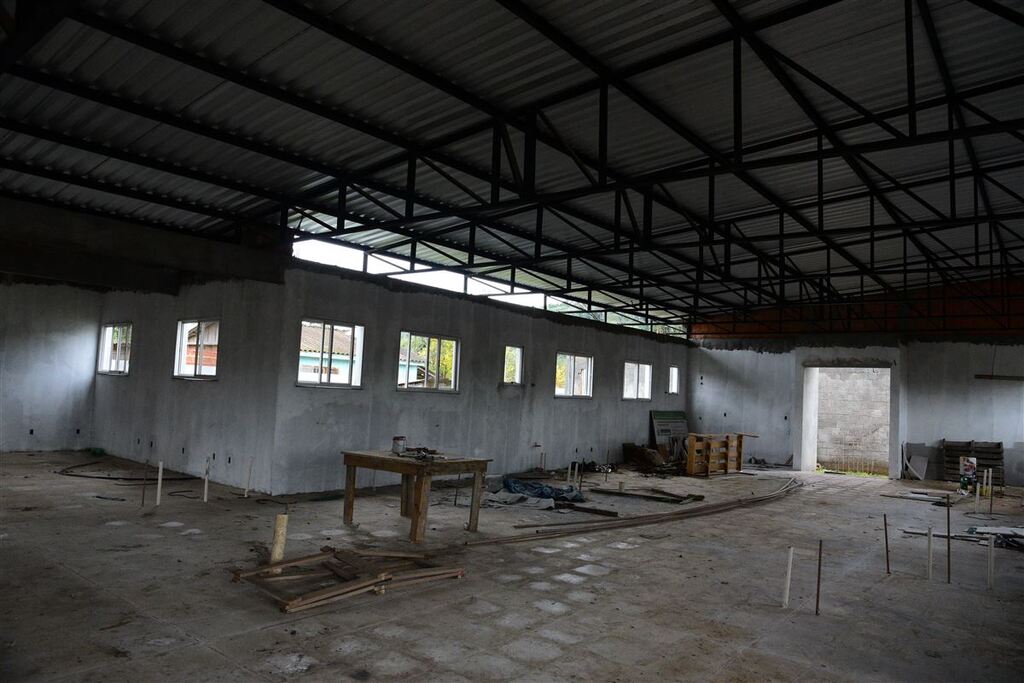 Obras inacabadas: Unidade de saúde Estação dos Ventos