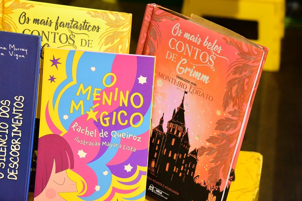 Projeto “Leitura Para Todos” terá contação de histórias e distribuição de mais de mil livros em Santa Maria