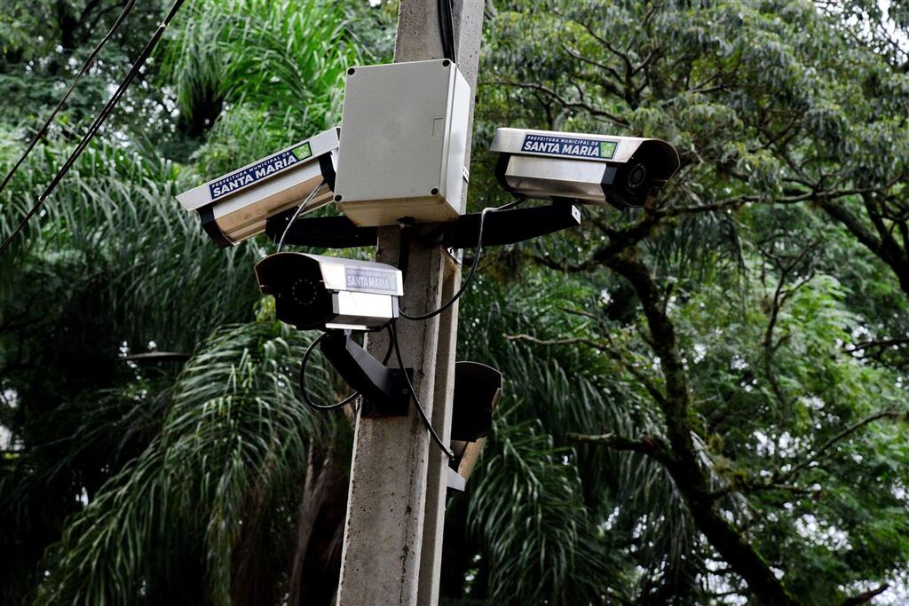 Câmeras de segurança já ajudaram a investigar mais de 200 crimes em Santa Maria