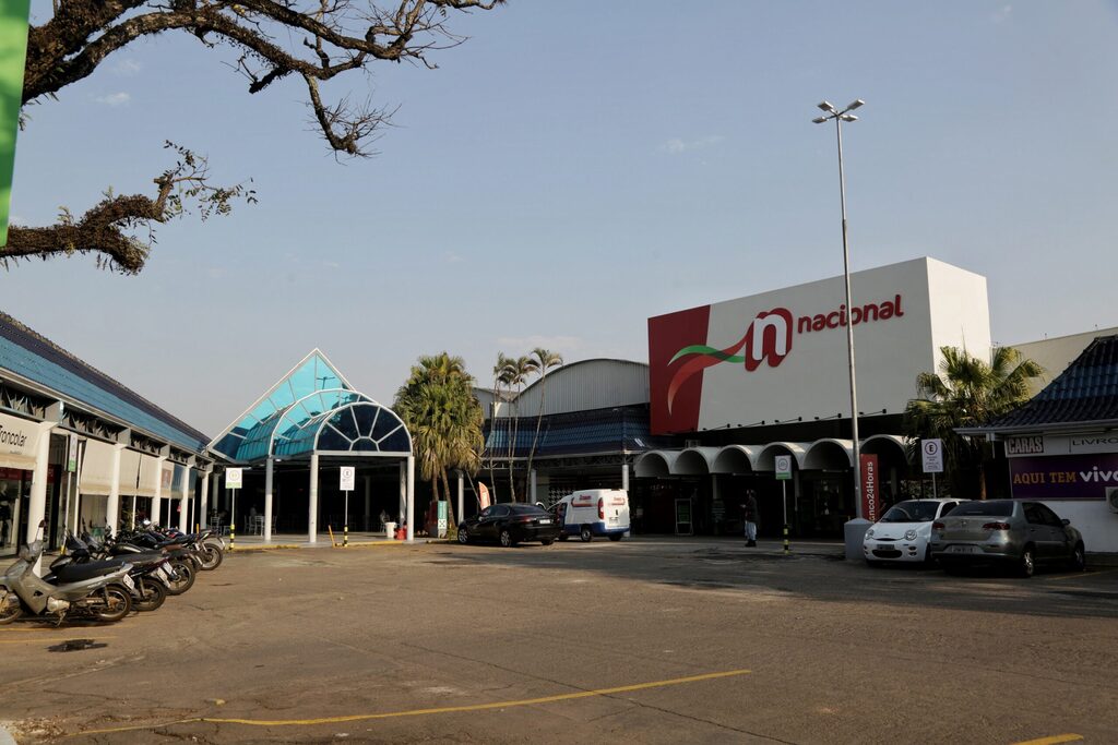 Carrefour Brasil efetiva a compra do Grupo Big