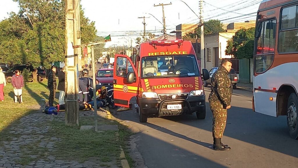 Colisão envolvendo motocicleta é registrada na manhã de terça-feira no Bairro Salgado Filho