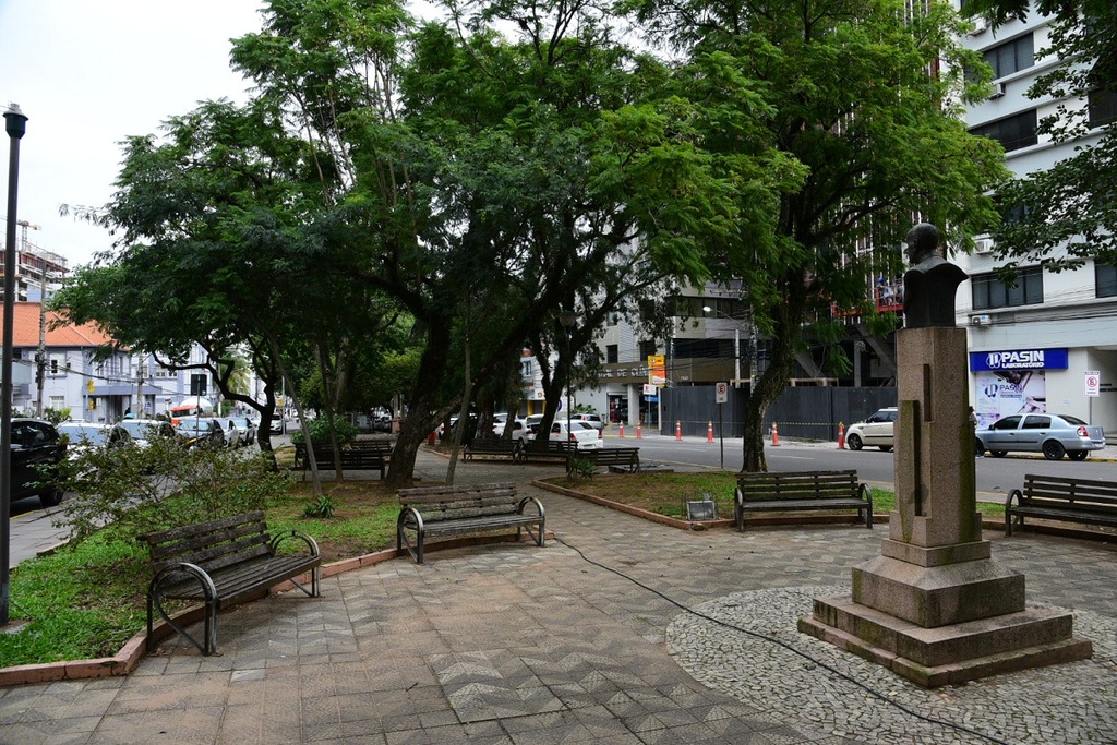 Praça será revitalizada, e poderá ganhar novo nome em Santa Maria