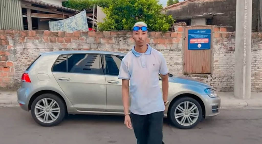 Rapper santa-mariense lança clipe gravado na Gare