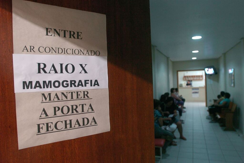 Lei que amplia prevenção de câncer em mulheres pelo SUS é sancionada