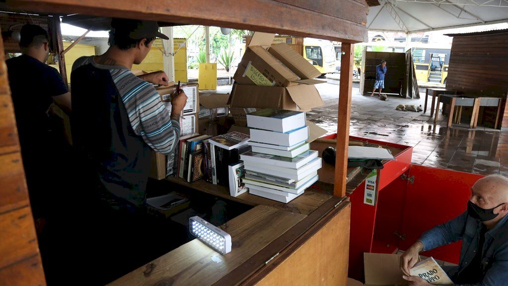 Com mais de 160 atrações e sem previsão de chuva, 49ª Feira do Livro começa nesta sexta