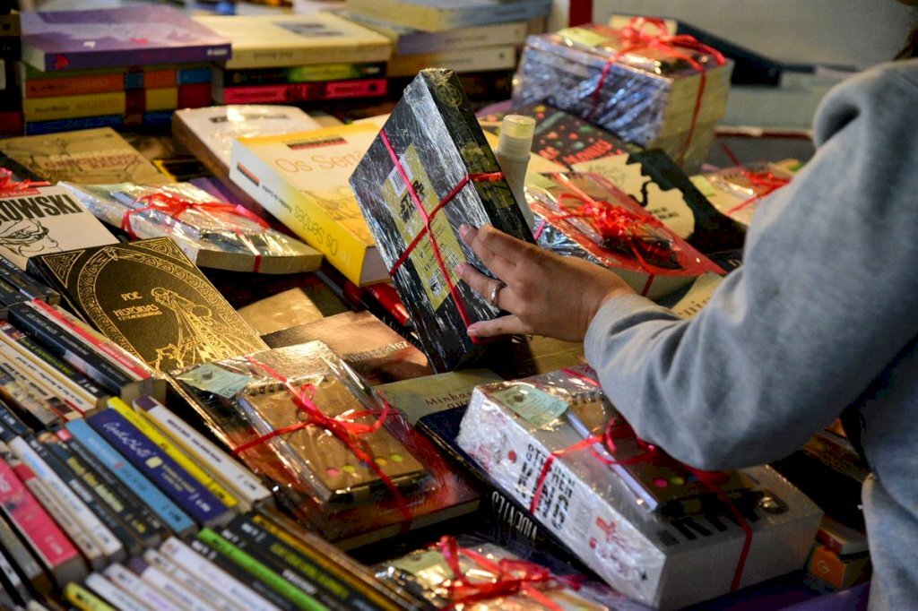 Confira a programação do primeiro final de semana da 49º Feira do Livro