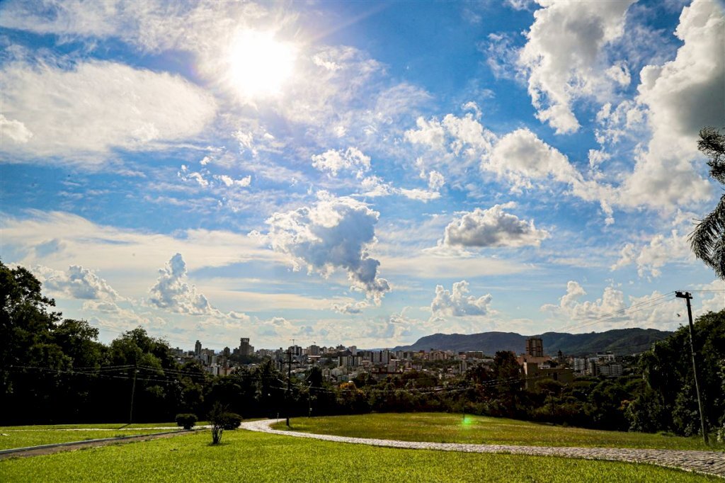 A semana será de tempo firme e temperaturas amenas