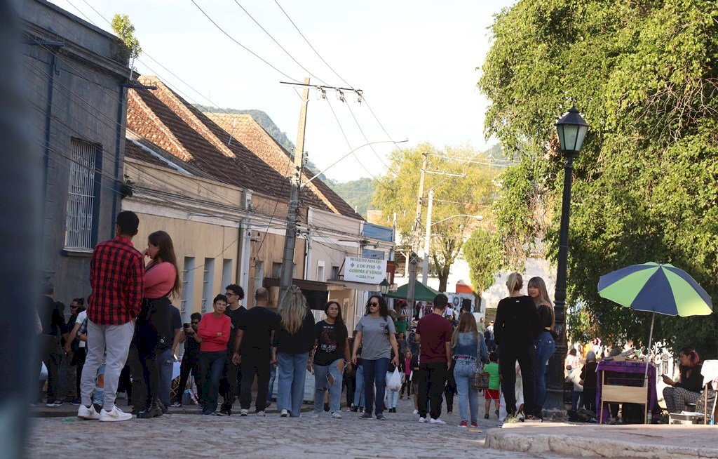 Apesar do clima de festa, Brique retorna com menos expositores
