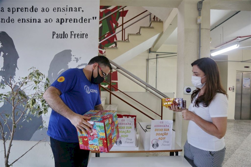 VÍDEO: instituições de Santa Maria arrecadam alimentos e brinquedos para a Páscoa