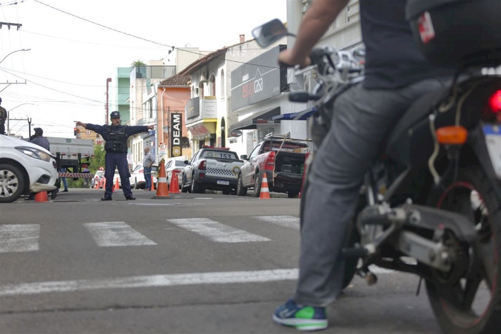 Devido à Calourada Segura, trânsito no centro deve ter alterações a partir das 18h
