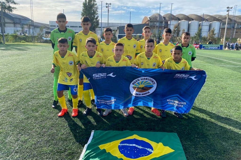 Recepção calorosa para atletas do Novo Horizonte