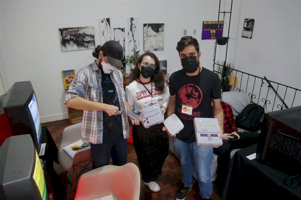 Direto dos anos 90, grupo inaugura locadora de videogames em Santa Maria